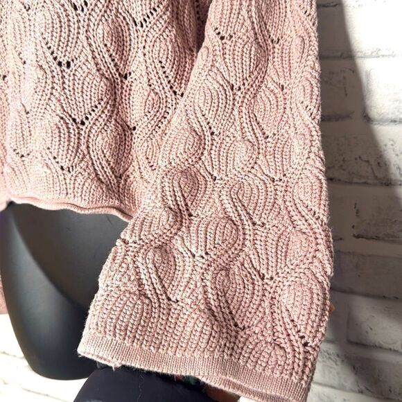 Moon & Madison Crop Top Knit Sweater, Bell Sleeves Boho Hippie Large - Picture 3 of 6